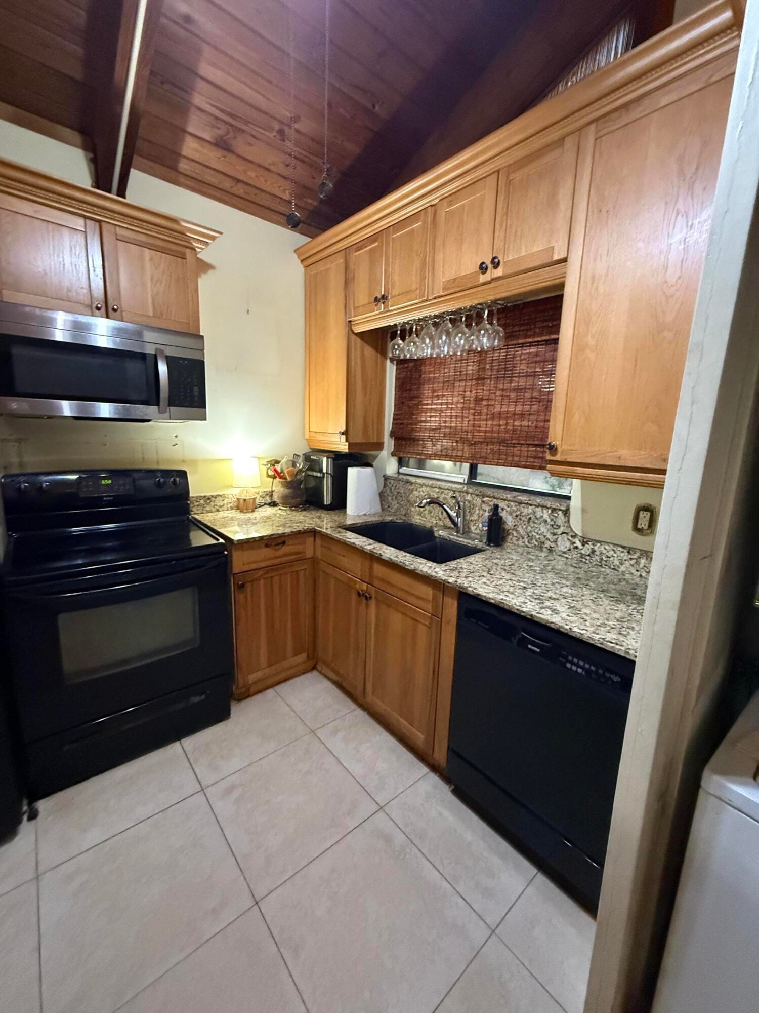 6161 NW 31st Way, Fort Lauderdale, FL 33309 photo 10