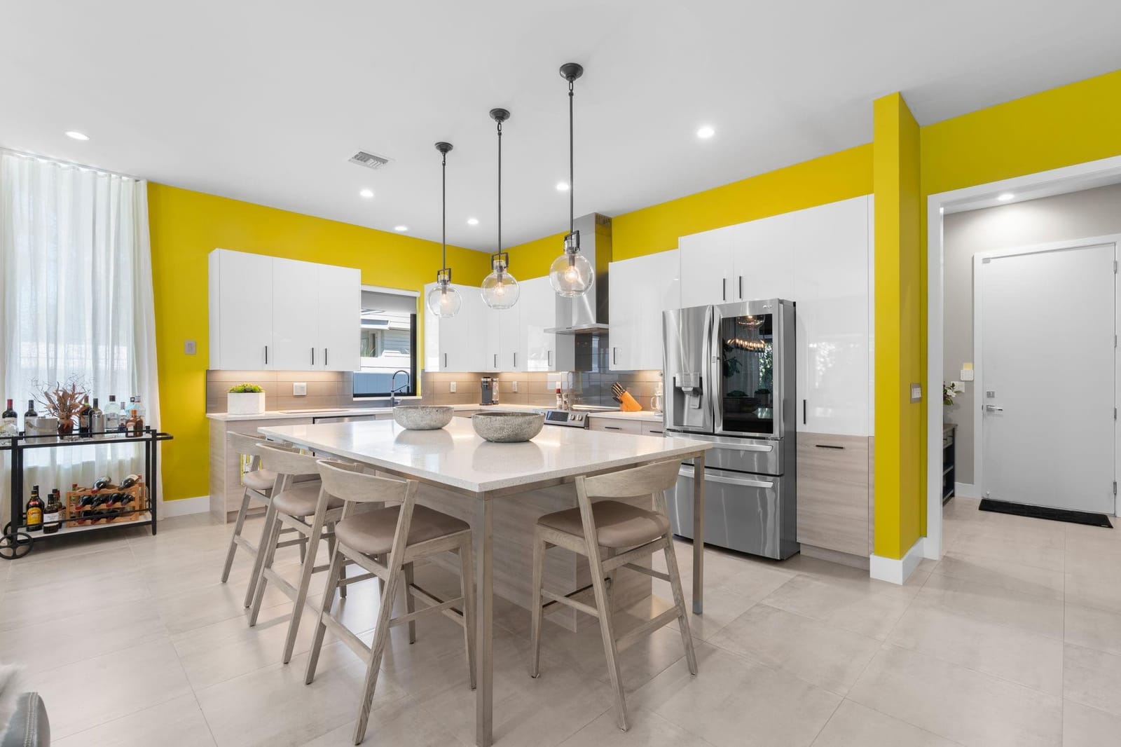 318 NE 25th Street, Wilton Manors, FL 33305 photo 18