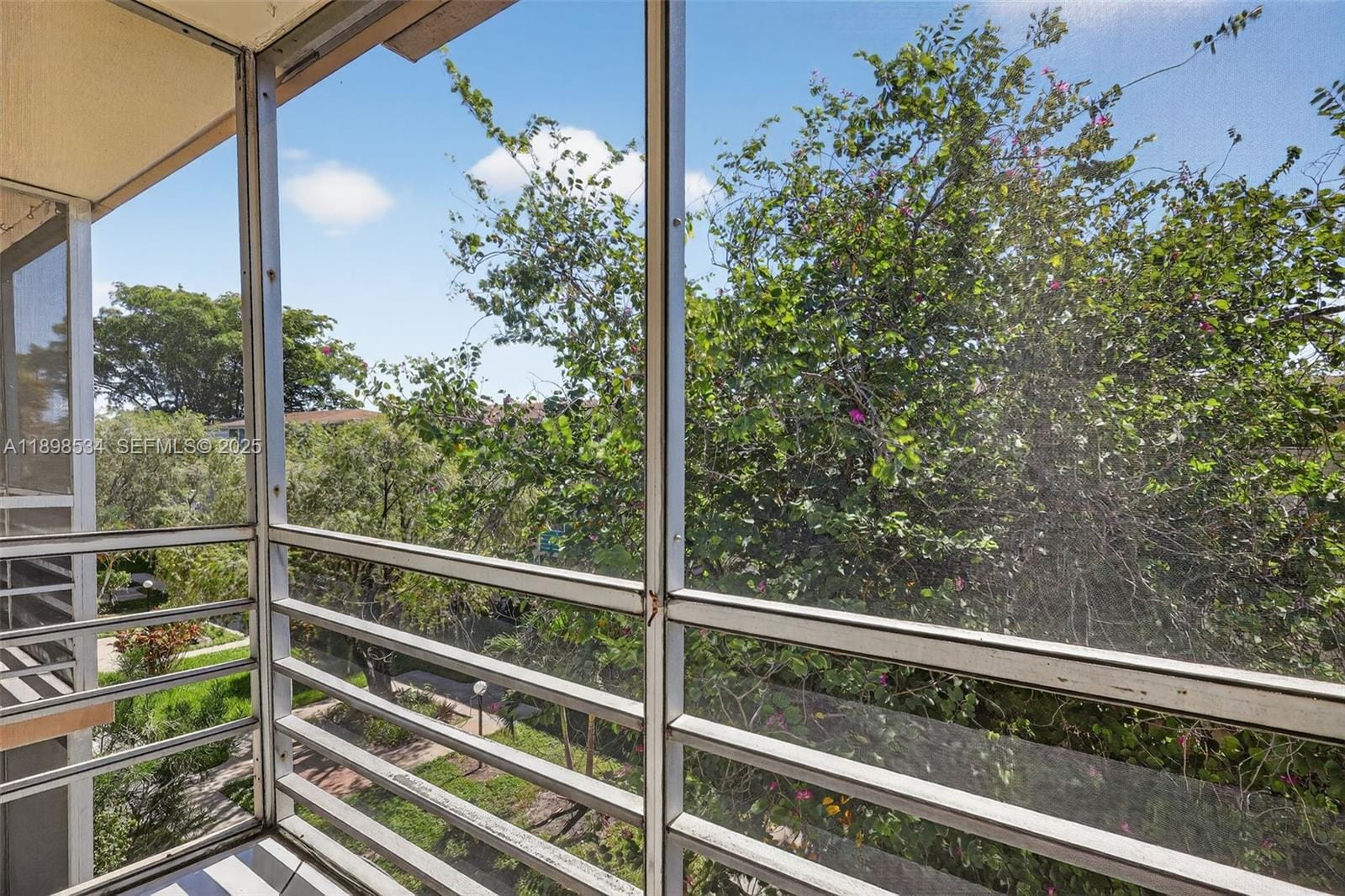 16750 NE 14th Avenue 310, Miami, FL 33162 photo 20