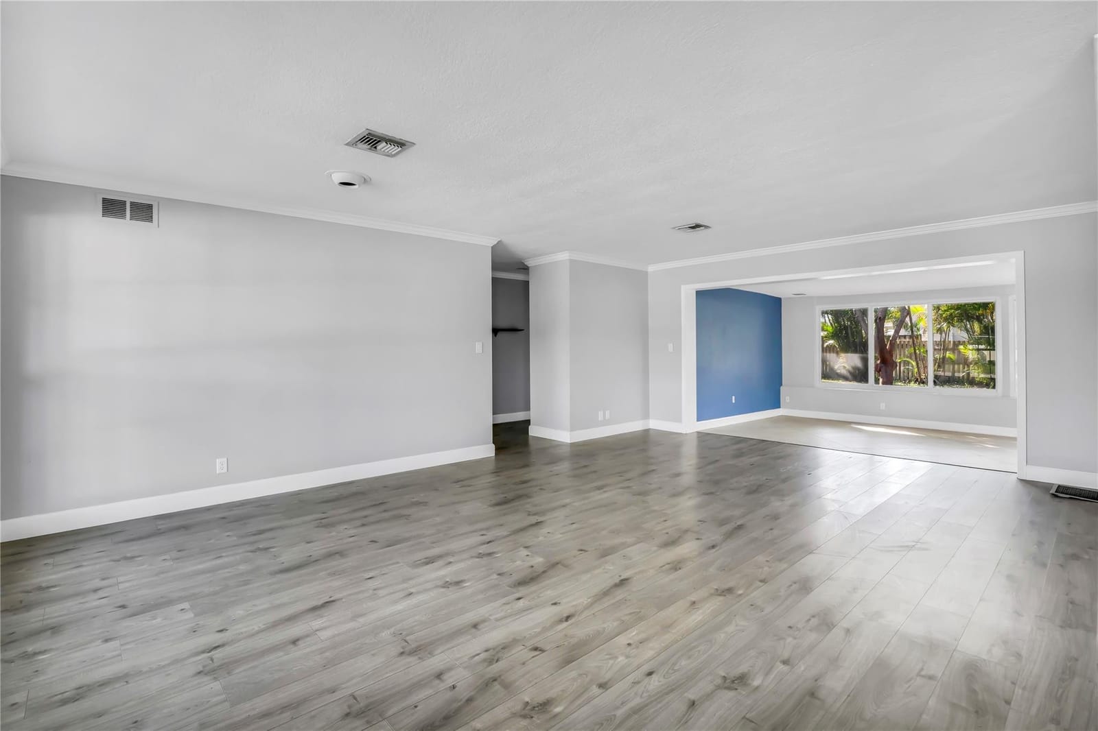 827 SE 10th Terrace — photo 11