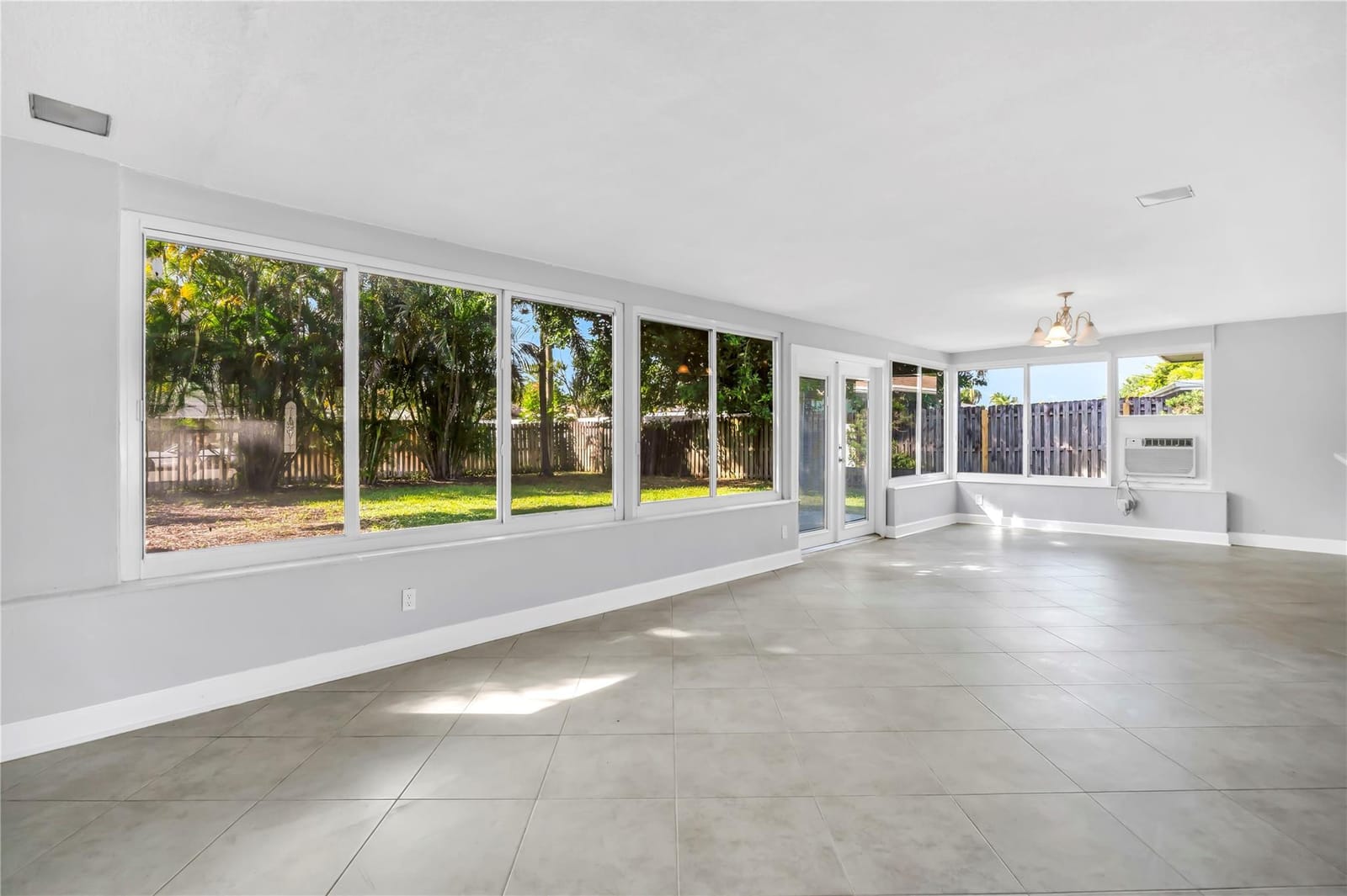 827 SE 10th Terrace, Deerfield Beach, FL 33441 photo 16