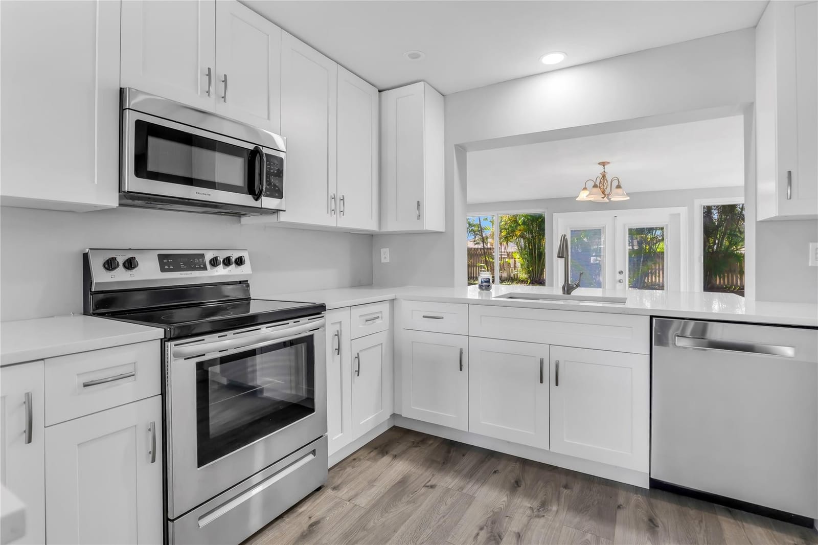 827 SE 10th Terrace, Deerfield Beach, FL 33441 photo 24