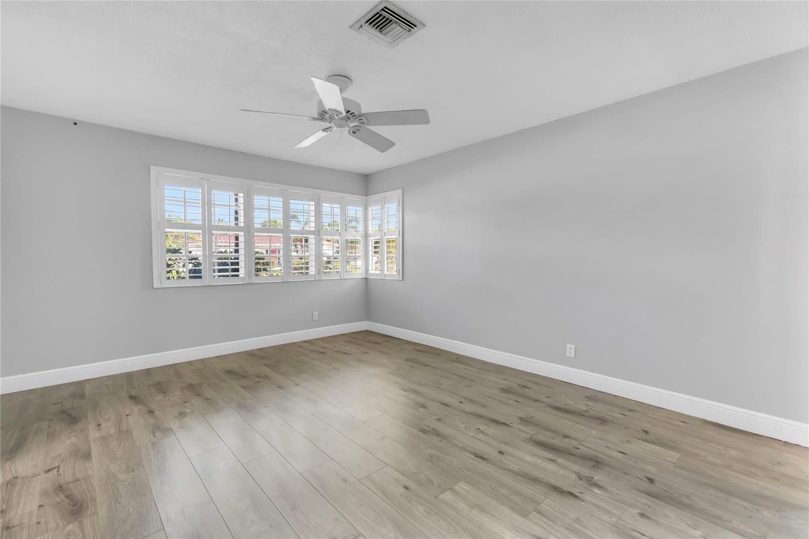 827 SE 10th Terrace, Deerfield Beach, FL 33441 photo 25