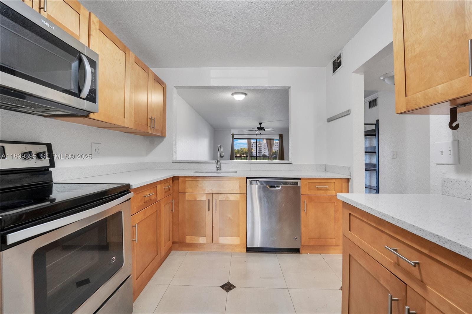 6475 W Oakland Park Boulevard 210, Lauderhill, FL 33313 photo 9
