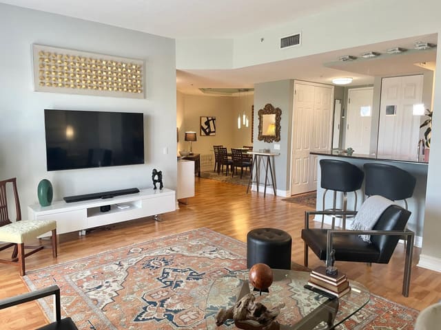 2609 NE 14th Avenue 402, Wilton Manors, FL 33334