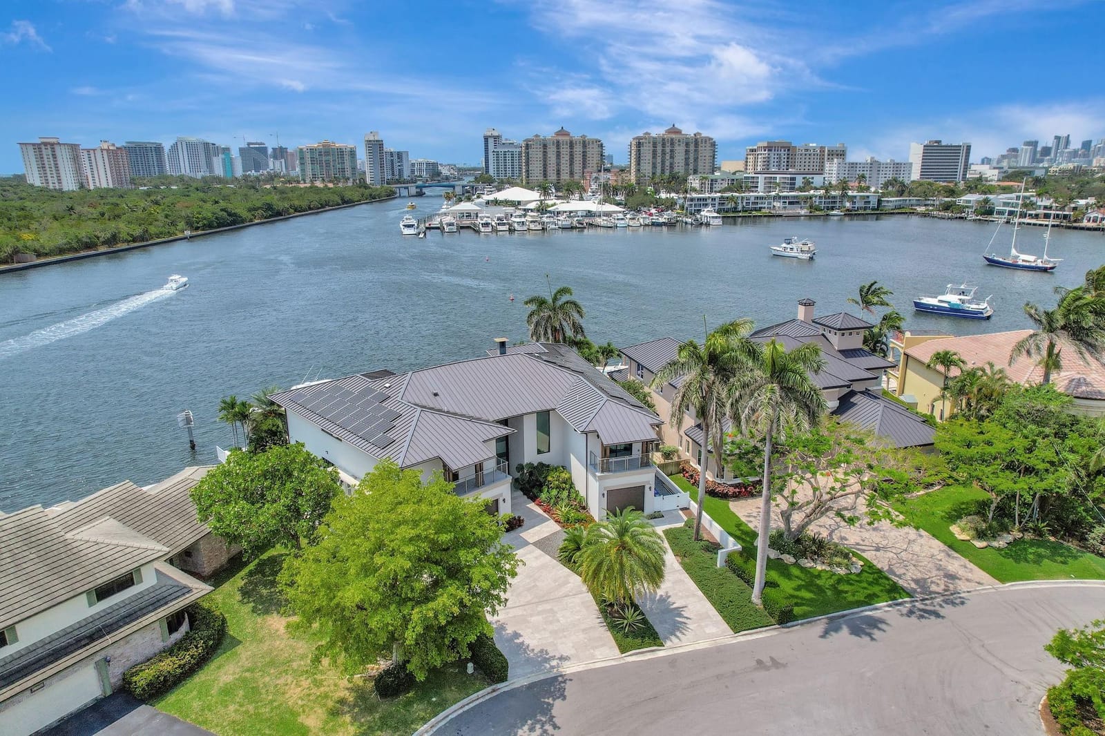 1336 Seminole Drive, Fort Lauderdale, FL 33304 photo 4