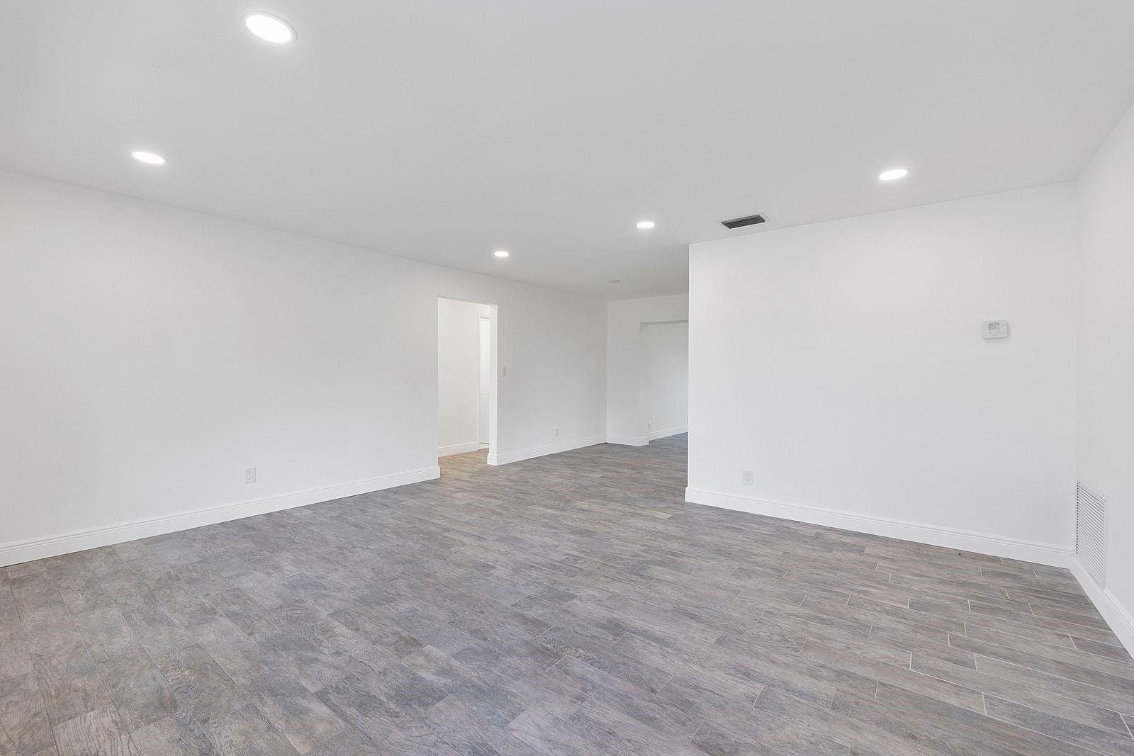 370 S Golf Boulevard — photo 3
