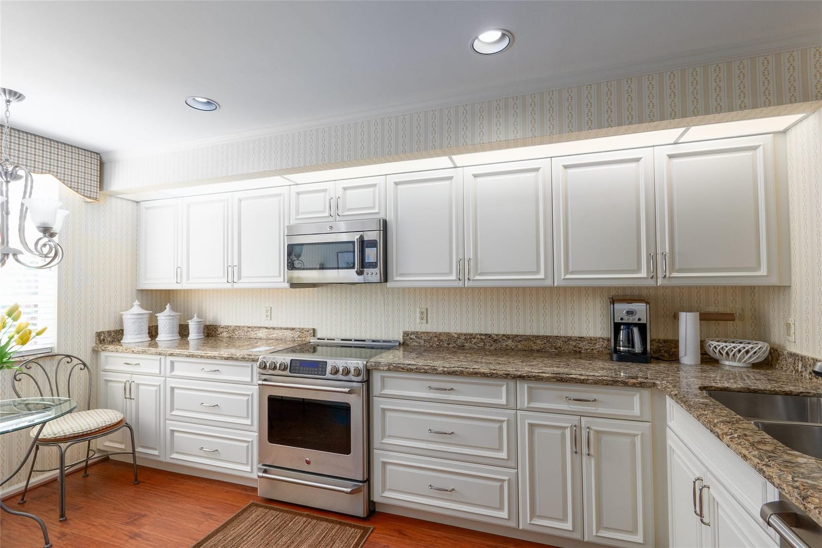 4126 W Palm Aire Drive 262d — photo 5