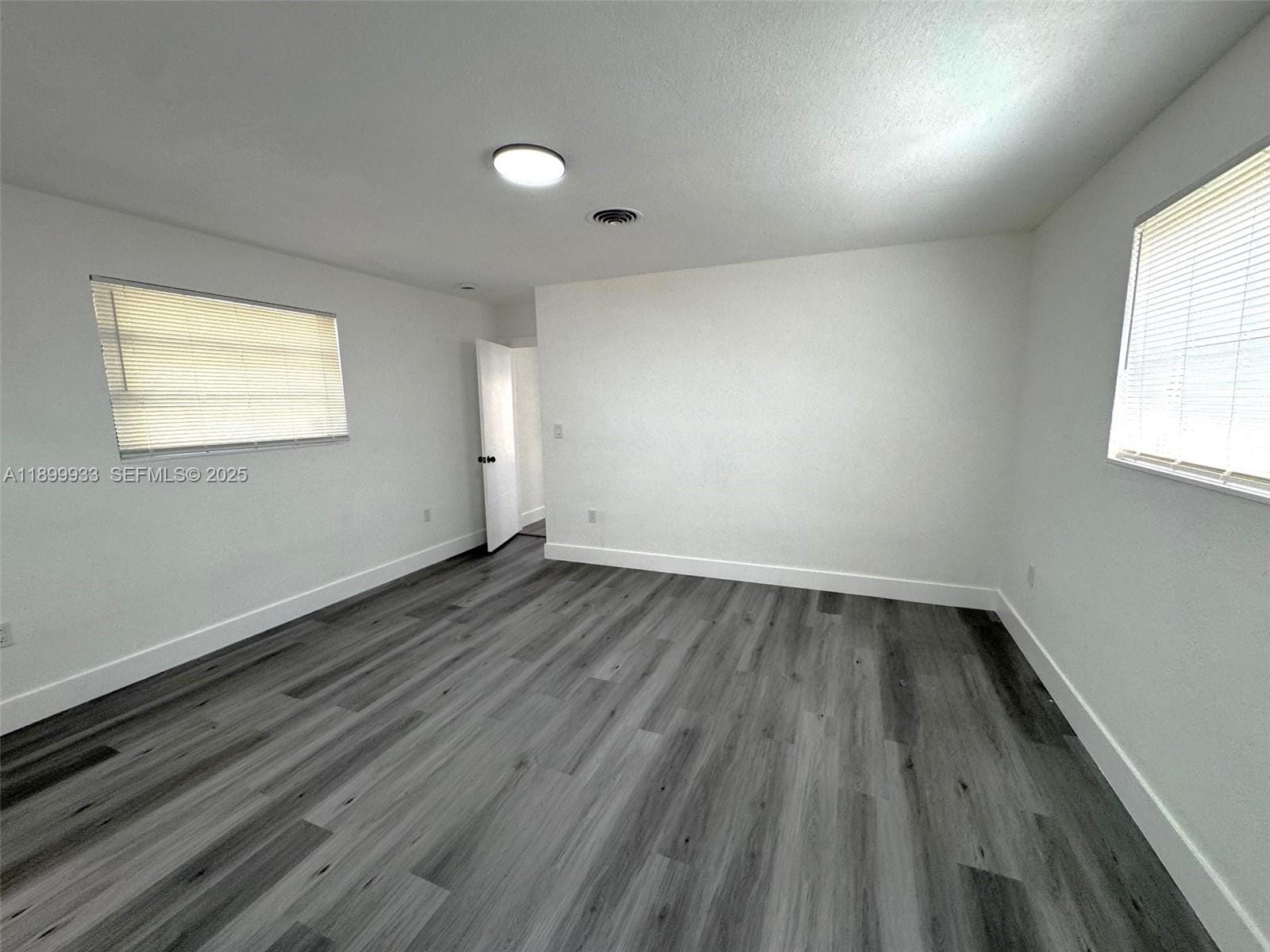 275 NE 173rd Street, North Miami Beach, FL 33162 photo 11