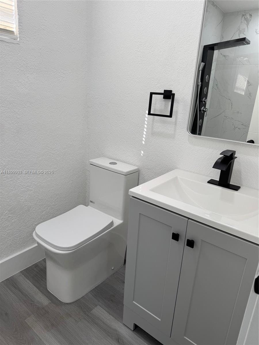 275 NE 173rd Street, North Miami Beach, FL 33162 photo 12