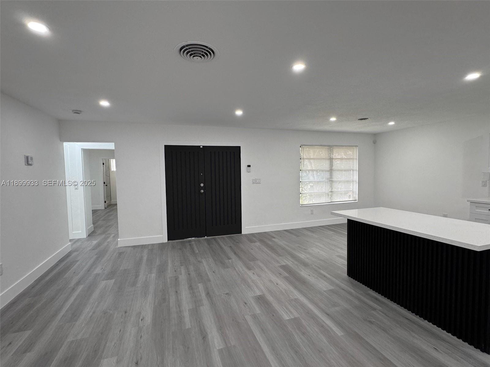 275 NE 173rd Street, North Miami Beach, FL 33162 photo 4
