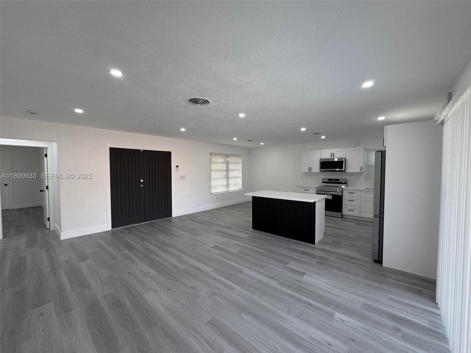 275 NE 173rd Street, North Miami Beach, FL 33162 photo 5
