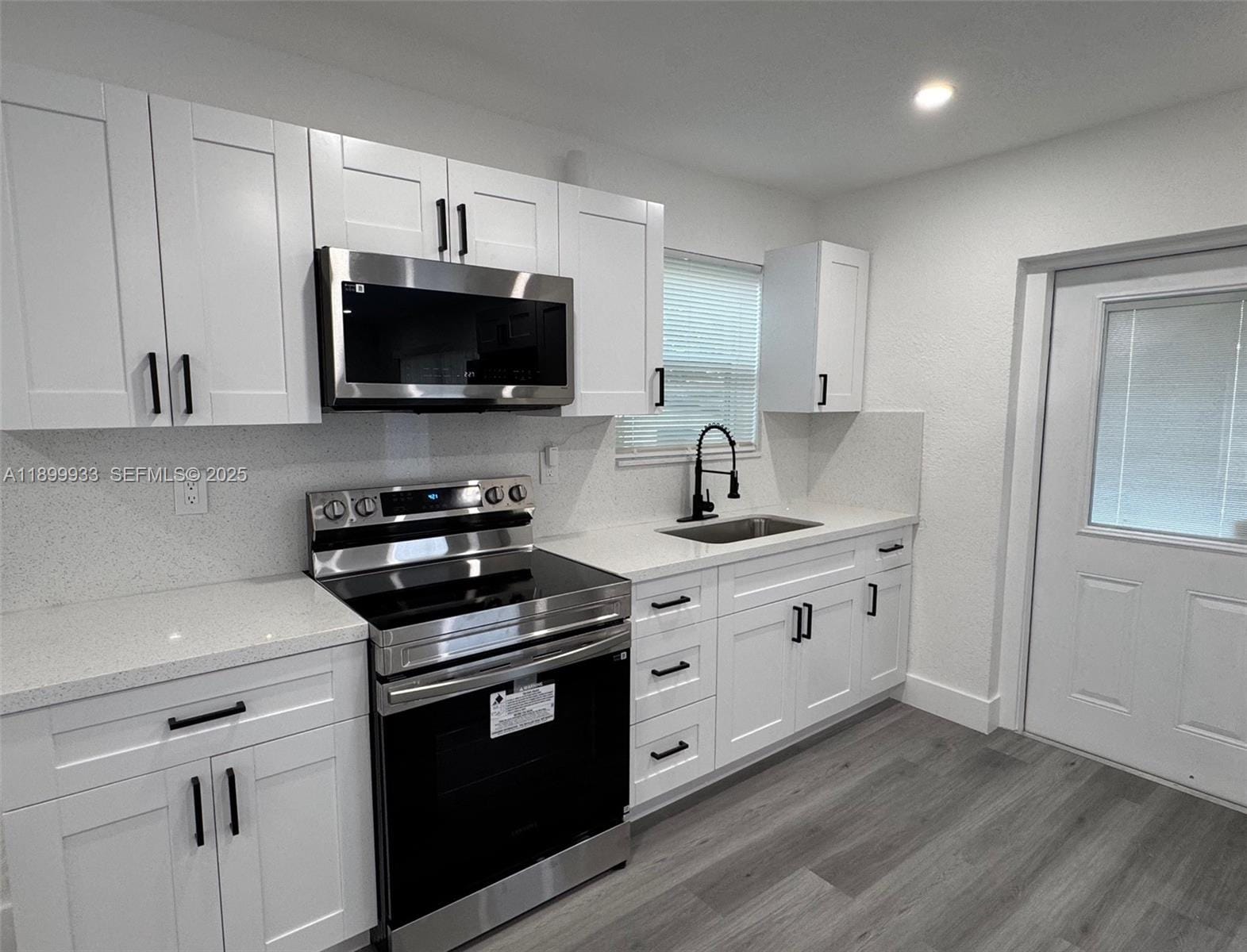 275 NE 173rd Street, North Miami Beach, FL 33162 photo 6