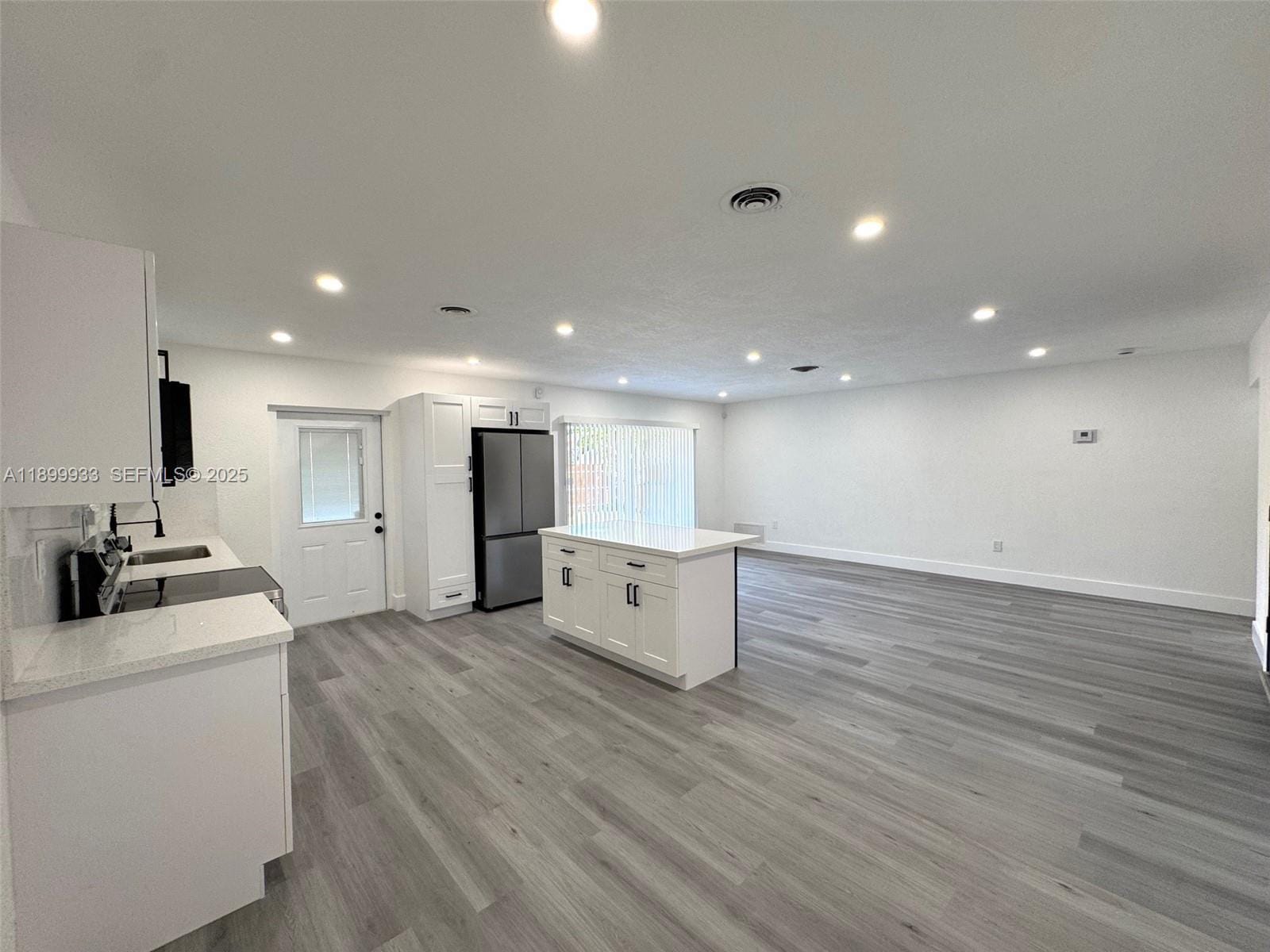 275 NE 173rd Street, North Miami Beach, FL 33162 photo 7