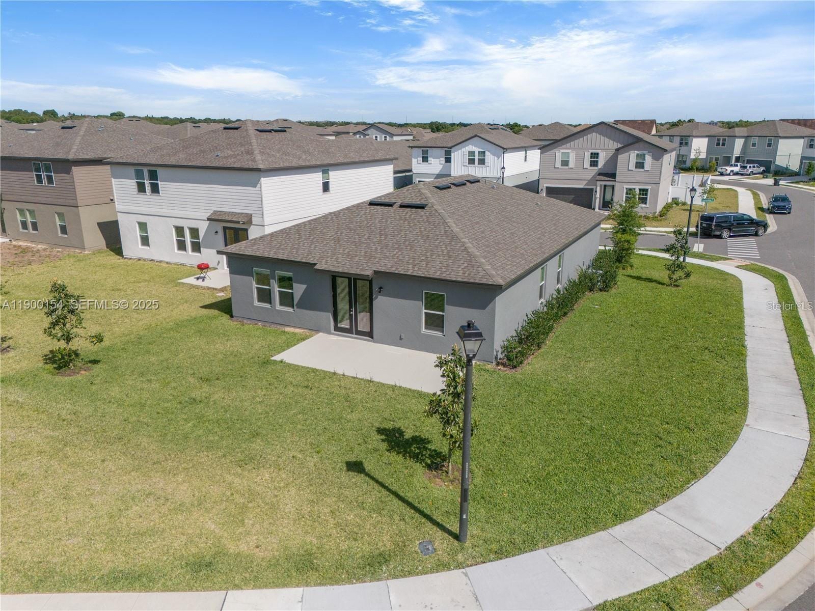 2375 Lancashire Street — photo 3