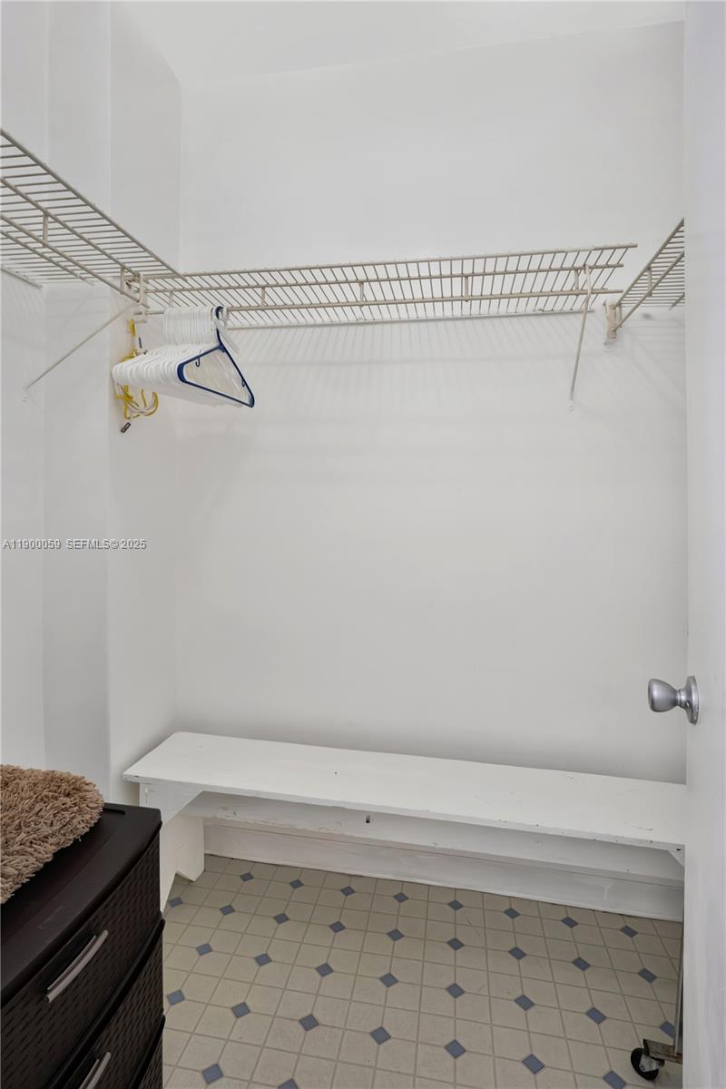 100 Lincoln Road 607, Miami Beach, FL 33139 photo 16