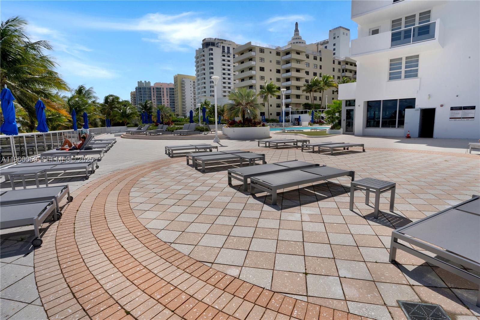100 Lincoln Road 607, Miami Beach, FL 33139 photo 27