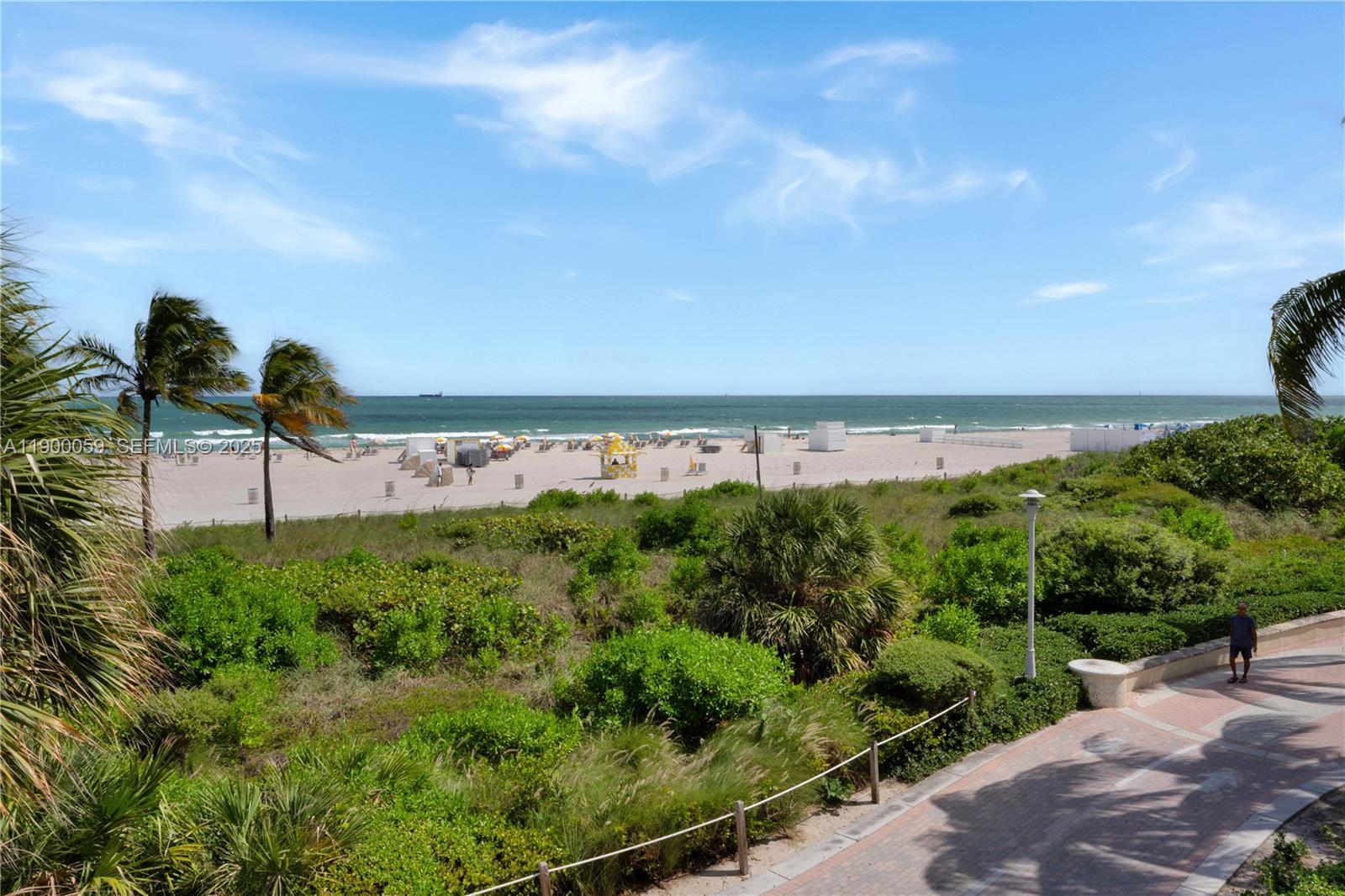 100 Lincoln Road 607, Miami Beach, FL 33139 photo 29