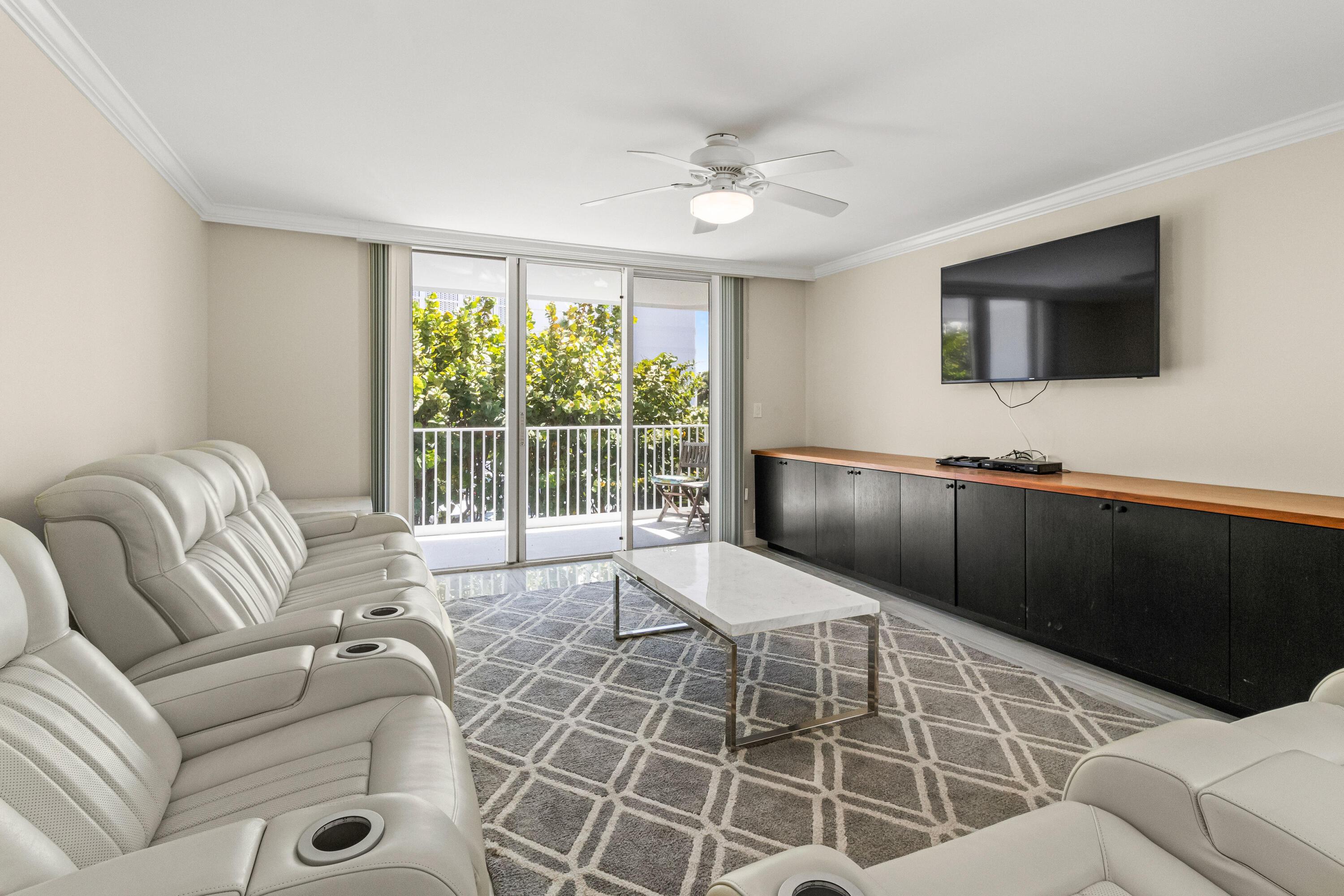 3580 S Ocean Boulevard 2a, South Palm Beach, FL 33480, South Palm Beach