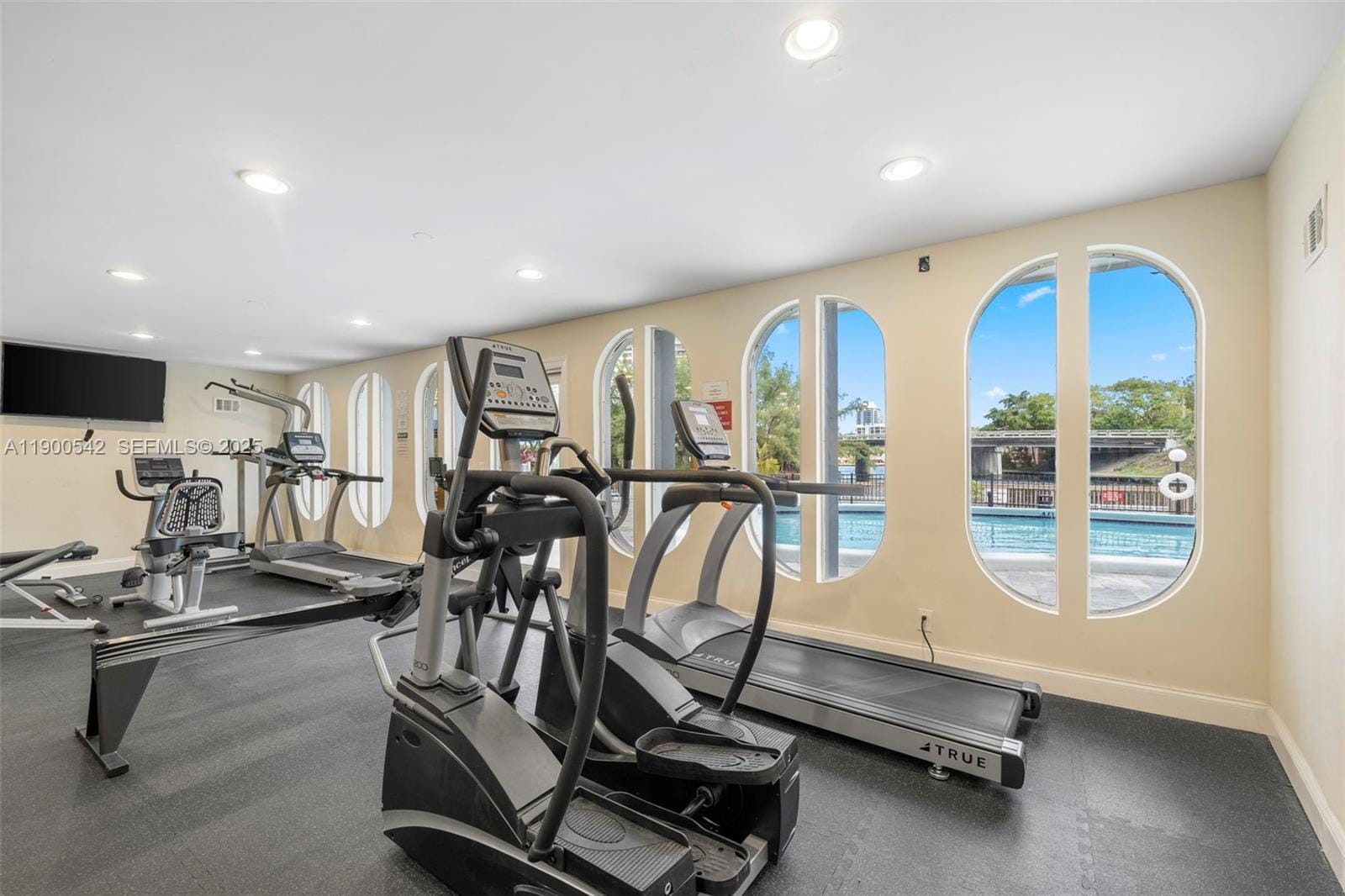 300 Diplomat Parkway 518 — photo 5