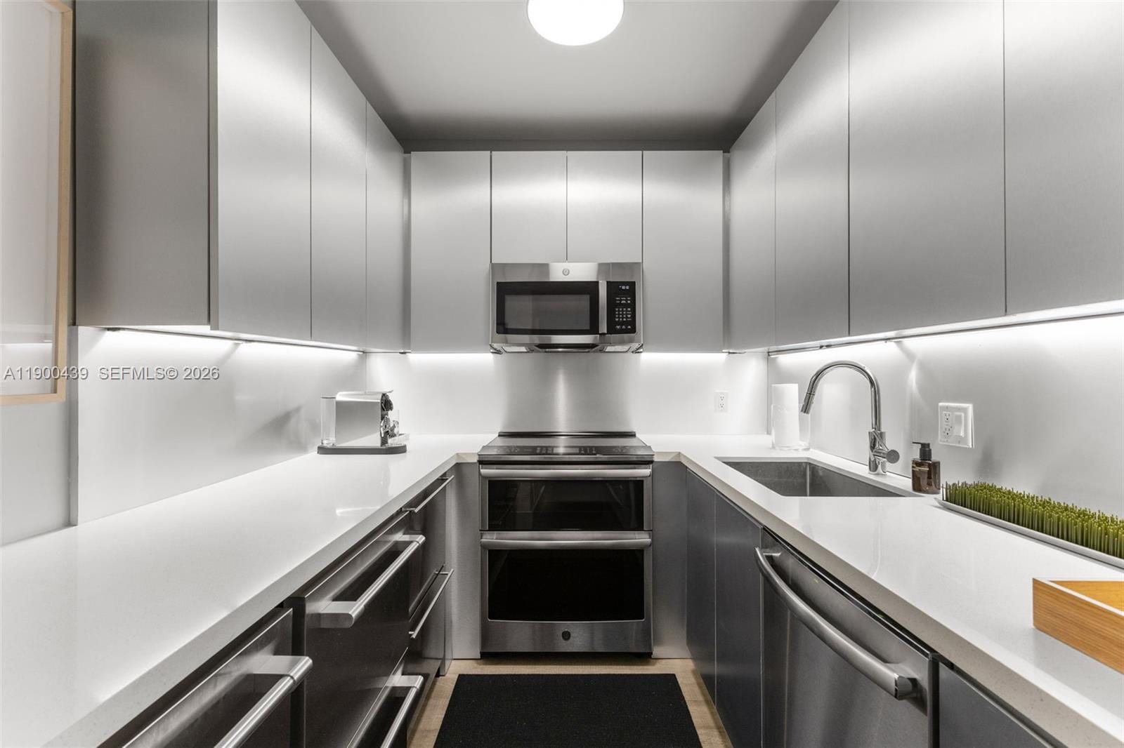 800 W Ave Ph22 PH22, Miami Beach, FL 33139 photo 25