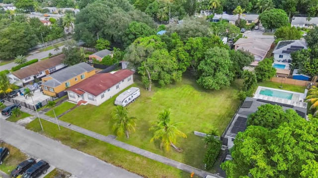23 NE 116th Street, sold in La Paloma, Sebring, FL