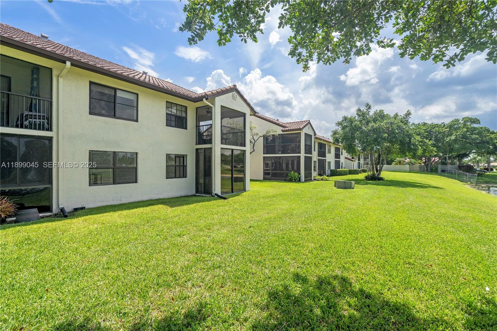 201 Freedom Court 201, Deerfield Beach, FL 33442 photo 23
