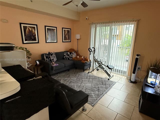 11050 SW 196th Street 201, Cutler Bay, FL 33157