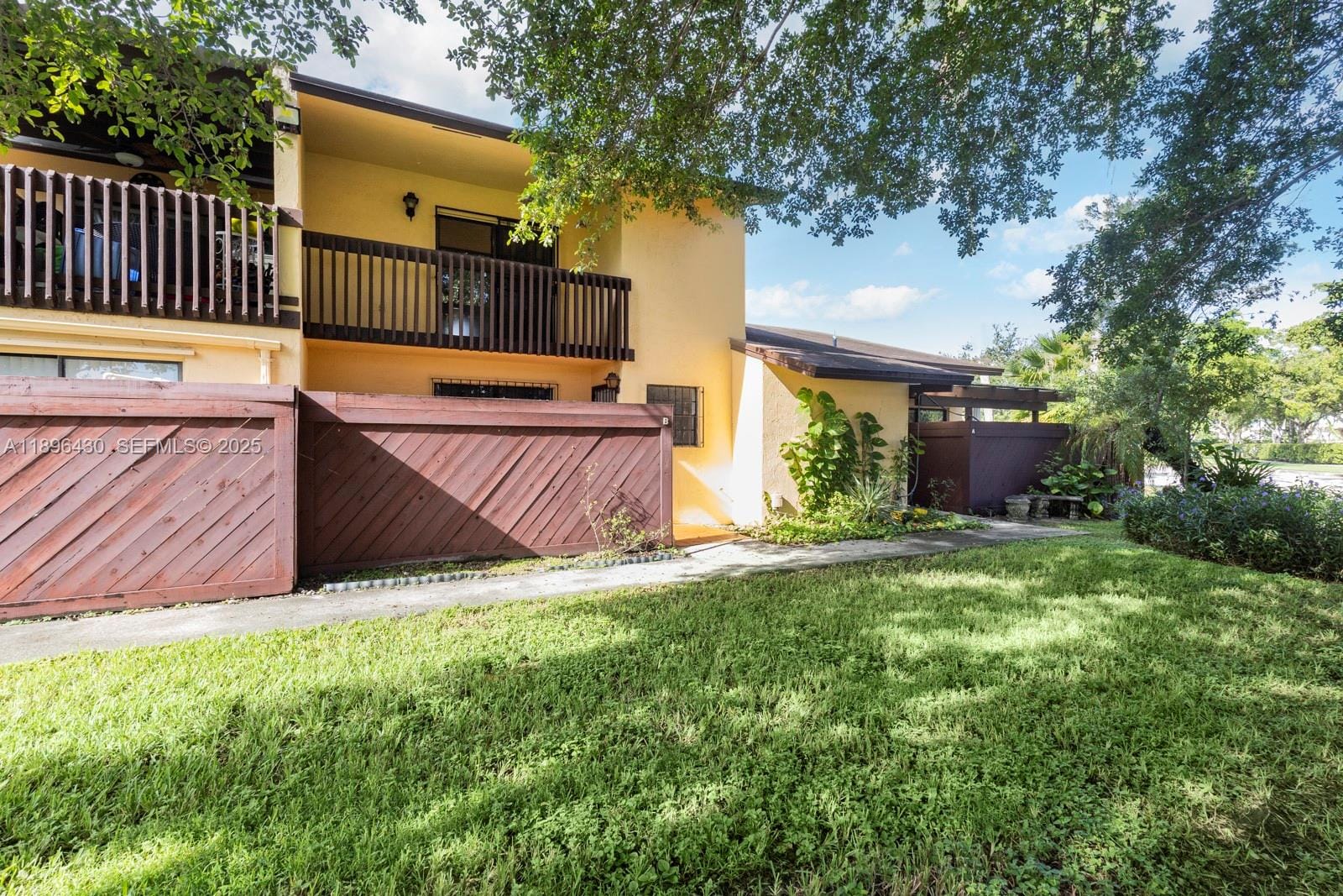 6651 SW 137th Court 3B, Miami, FL 33183