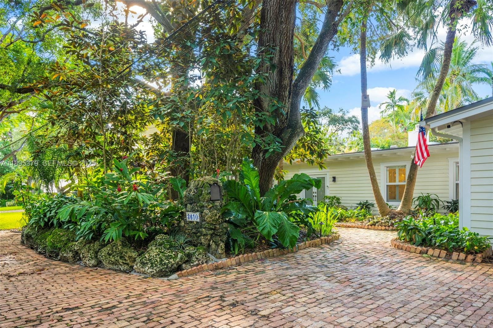 3610 Avocado Avenue, Miami, FL 33133 photo 6