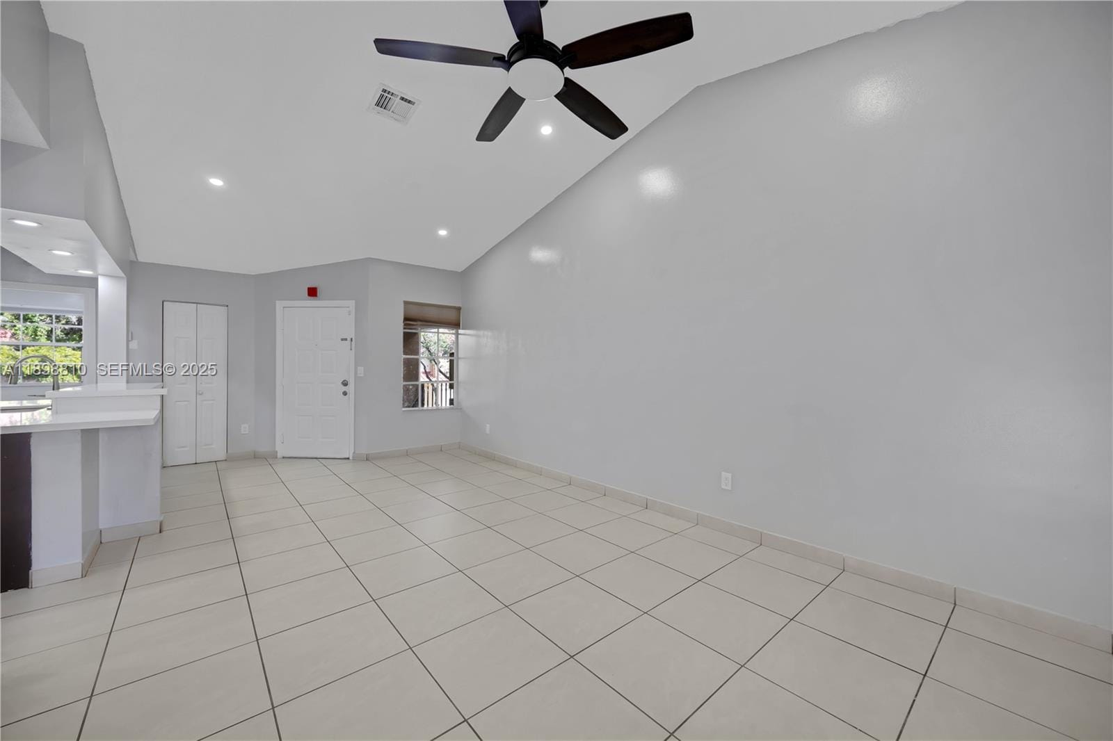 18350 NW 68th Avenue F, Hialeah, FL 33015 photo 12