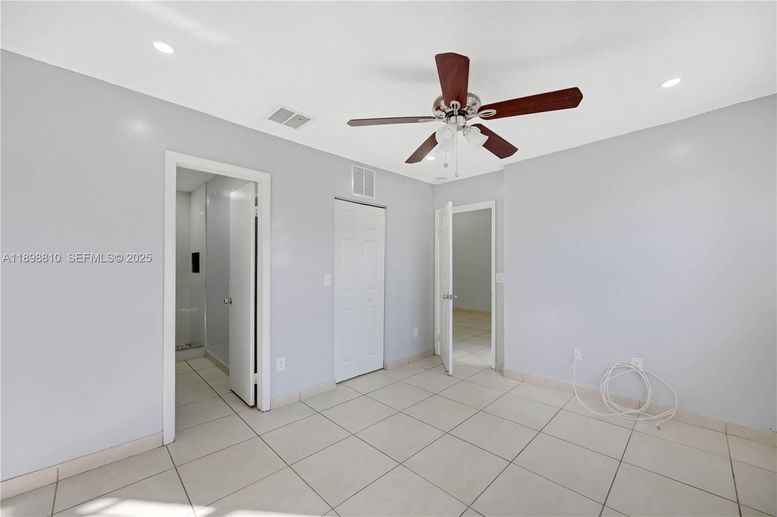 18350 NW 68th Avenue F, Hialeah, FL 33015 photo 13