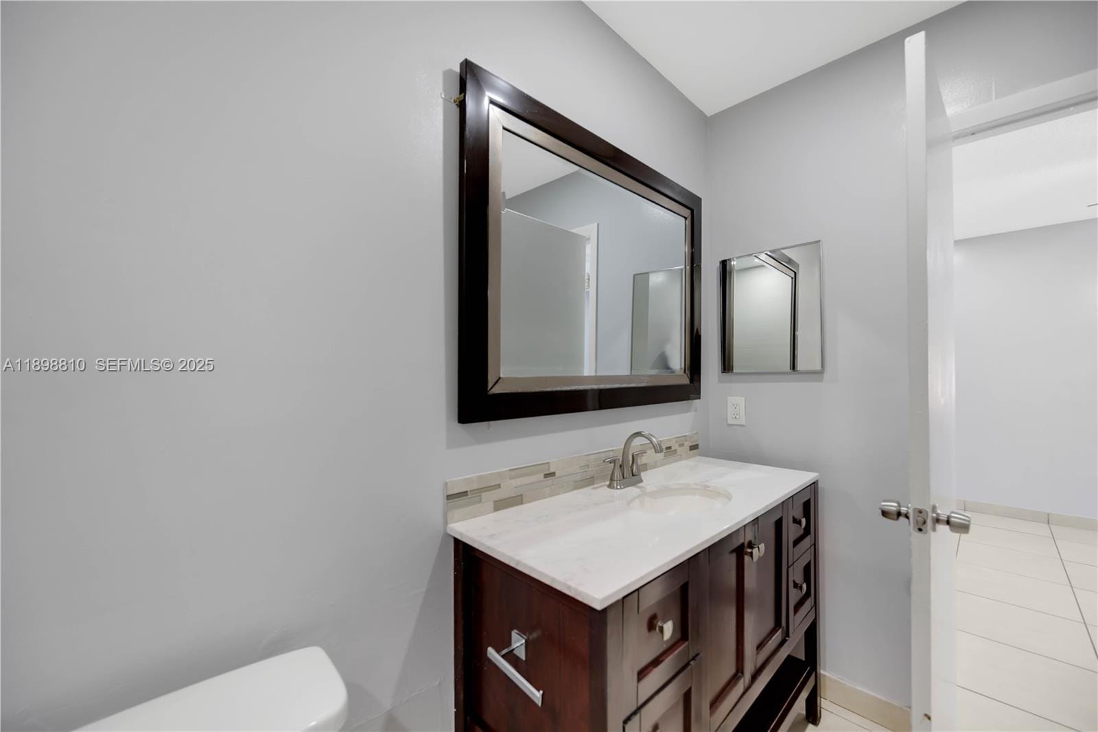 18350 NW 68th Avenue F, Hialeah, FL 33015 photo 20
