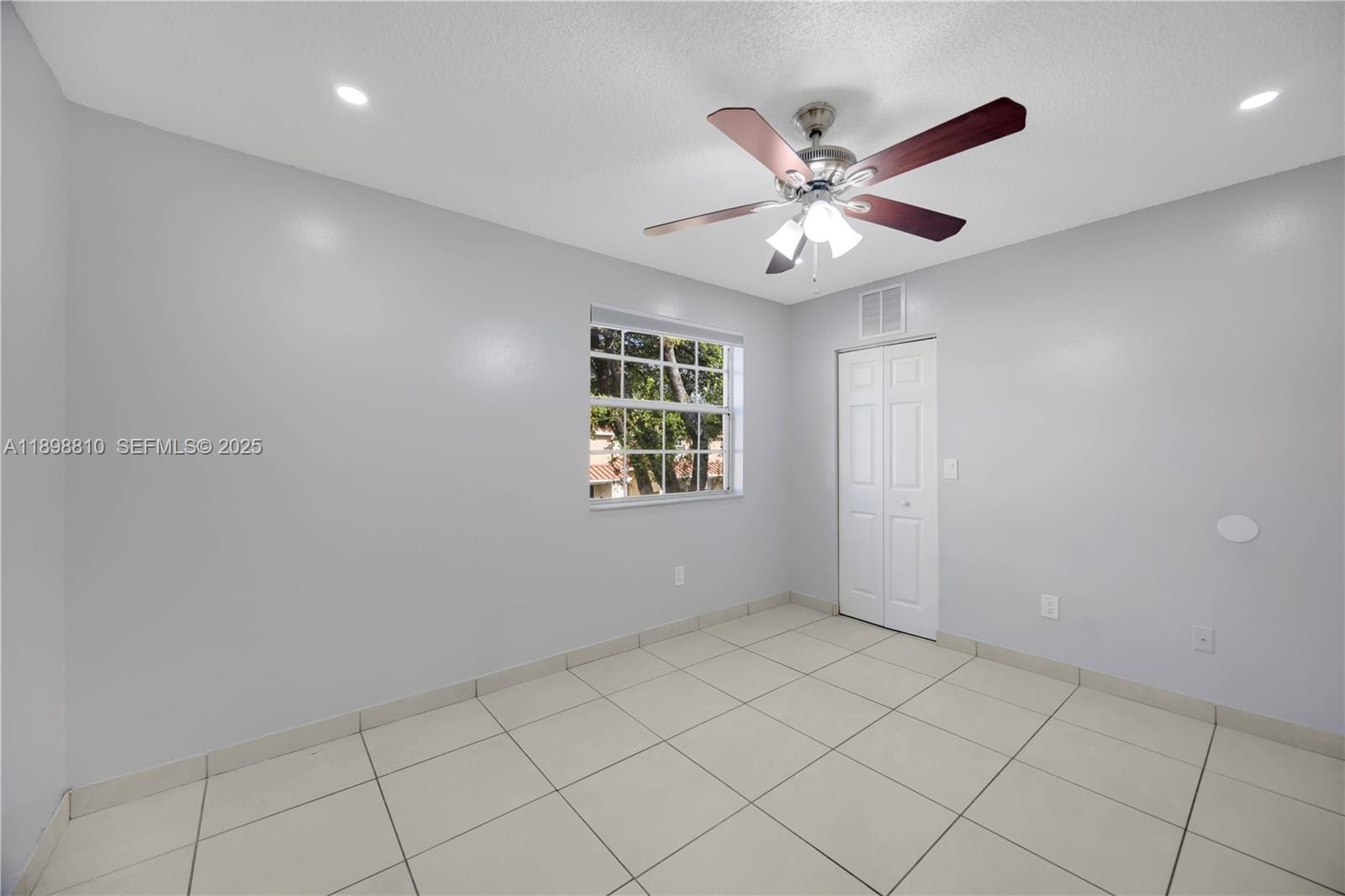 18350 NW 68th Avenue F, Hialeah, FL 33015 photo 27