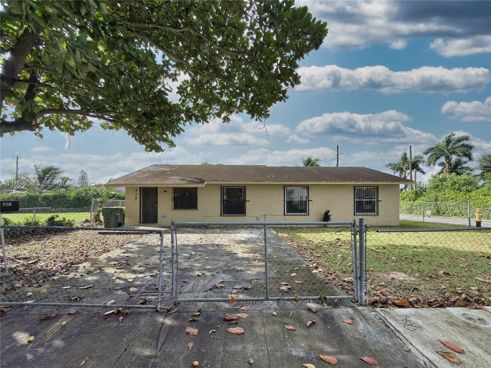 318 SW 5th Street, Homestead, FL 33030
