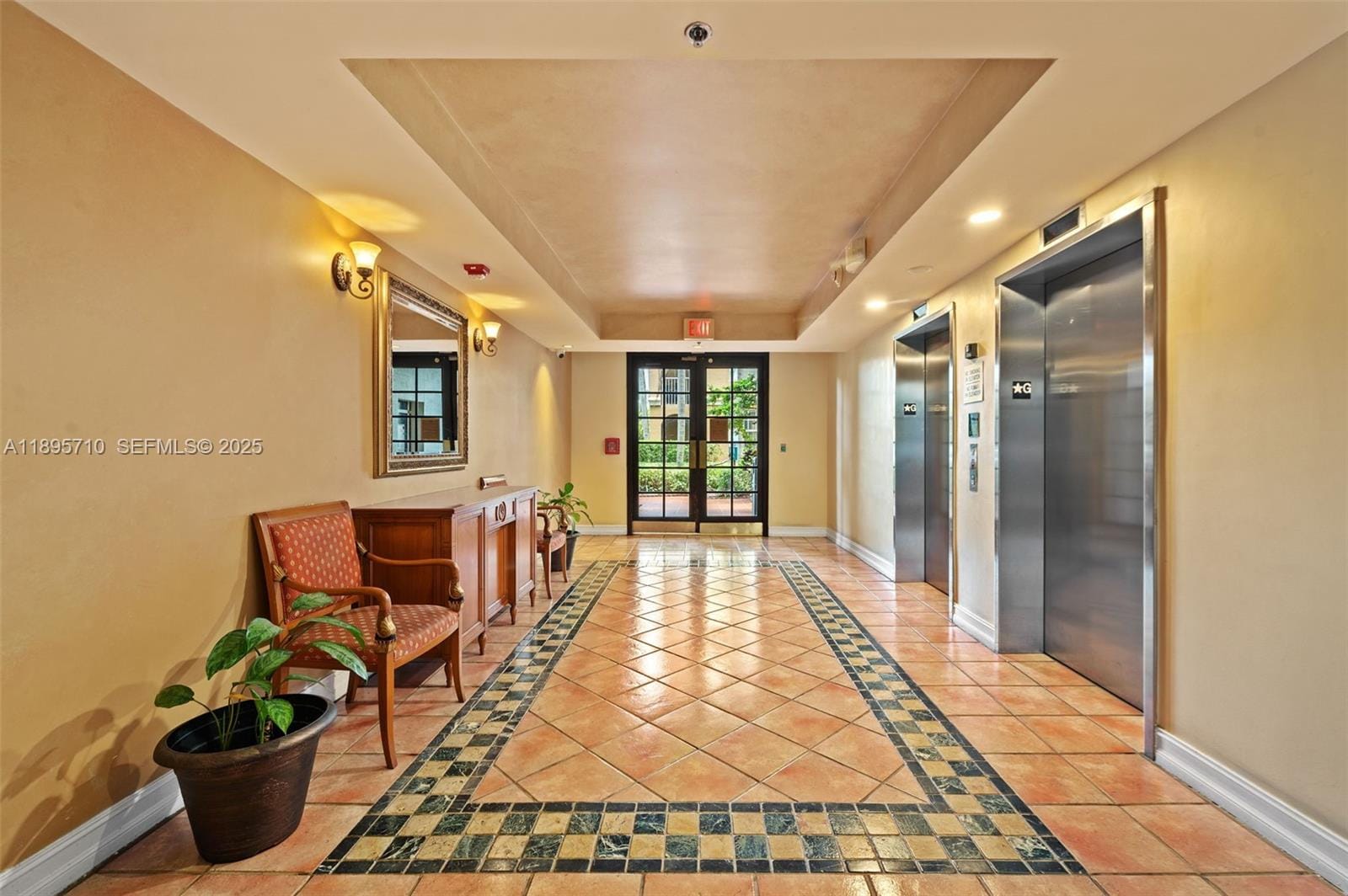 19555 E Country Club Drive 8308, Aventura, FL 33180 photo 3