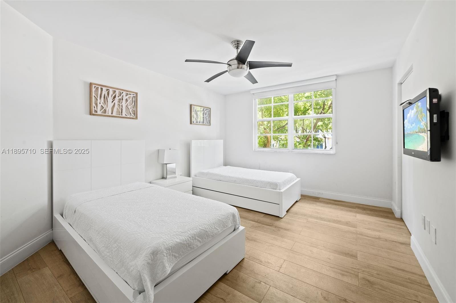 19555 E Country Club Drive 8308, Aventura, FL 33180 photo 21