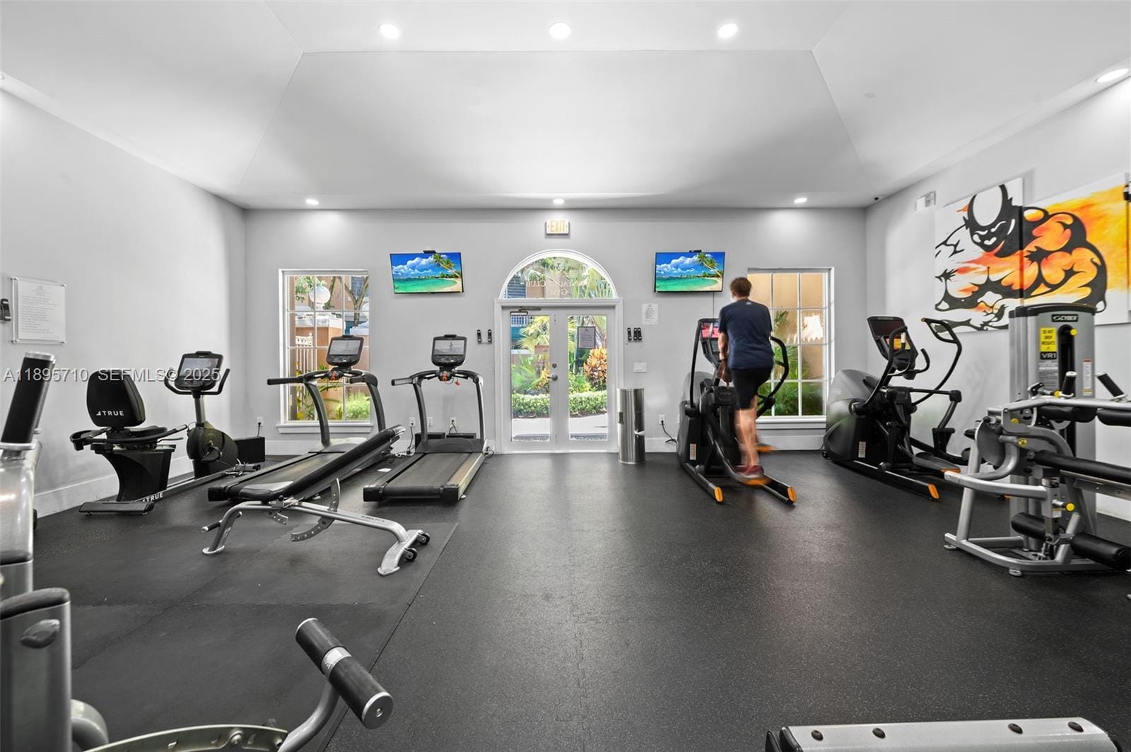 19555 E Country Club Drive 8308, Aventura, FL 33180 photo 29