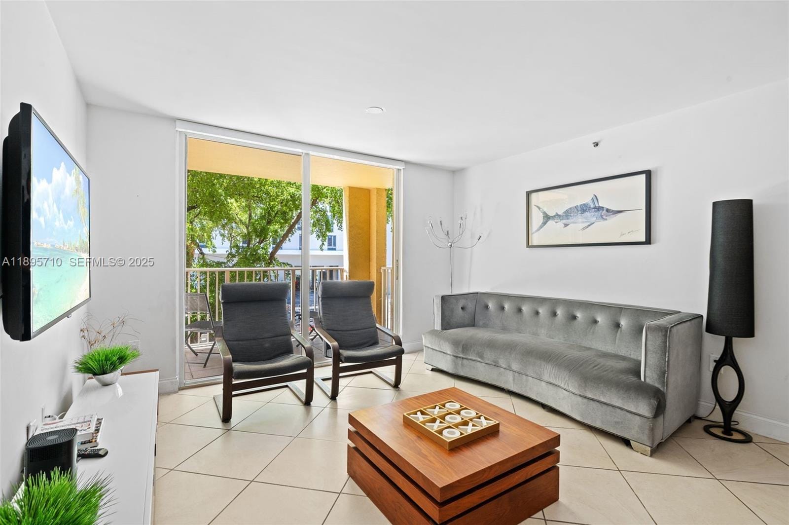 19555 E Country Club Drive 8308, Aventura, FL 33180 photo 5
