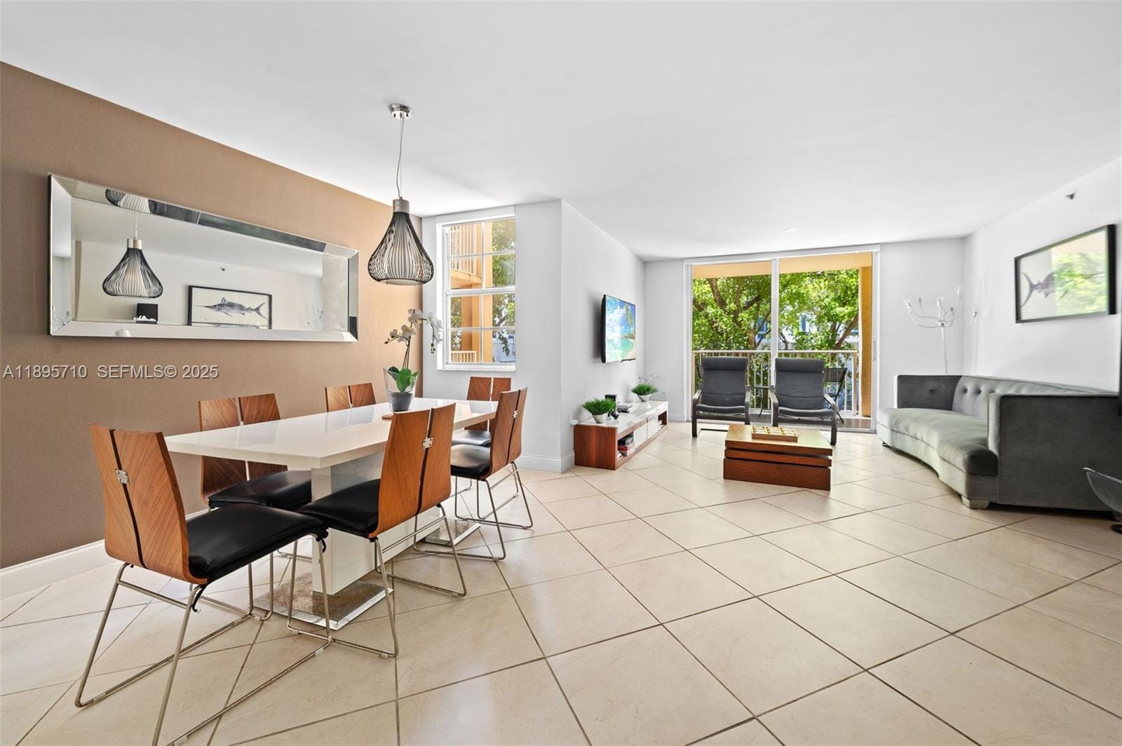 19555 E Country Club Drive 8308, Aventura, FL 33180 photo 9