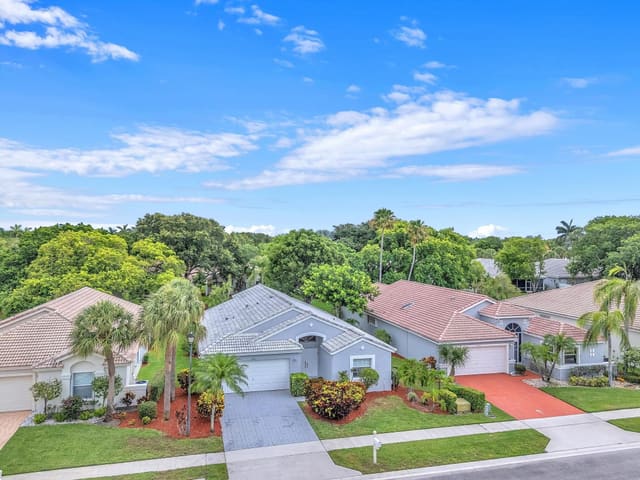 5701 Swaying Palm Lane, Boynton Beach, FL 33437