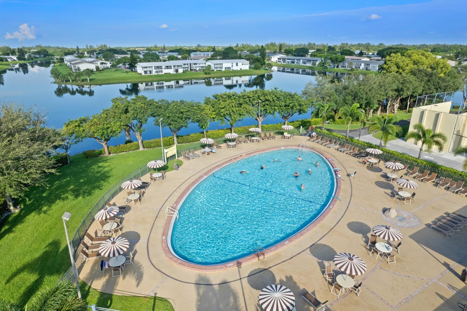 171 Windsor H, West Palm Beach, FL 33417 photo 27