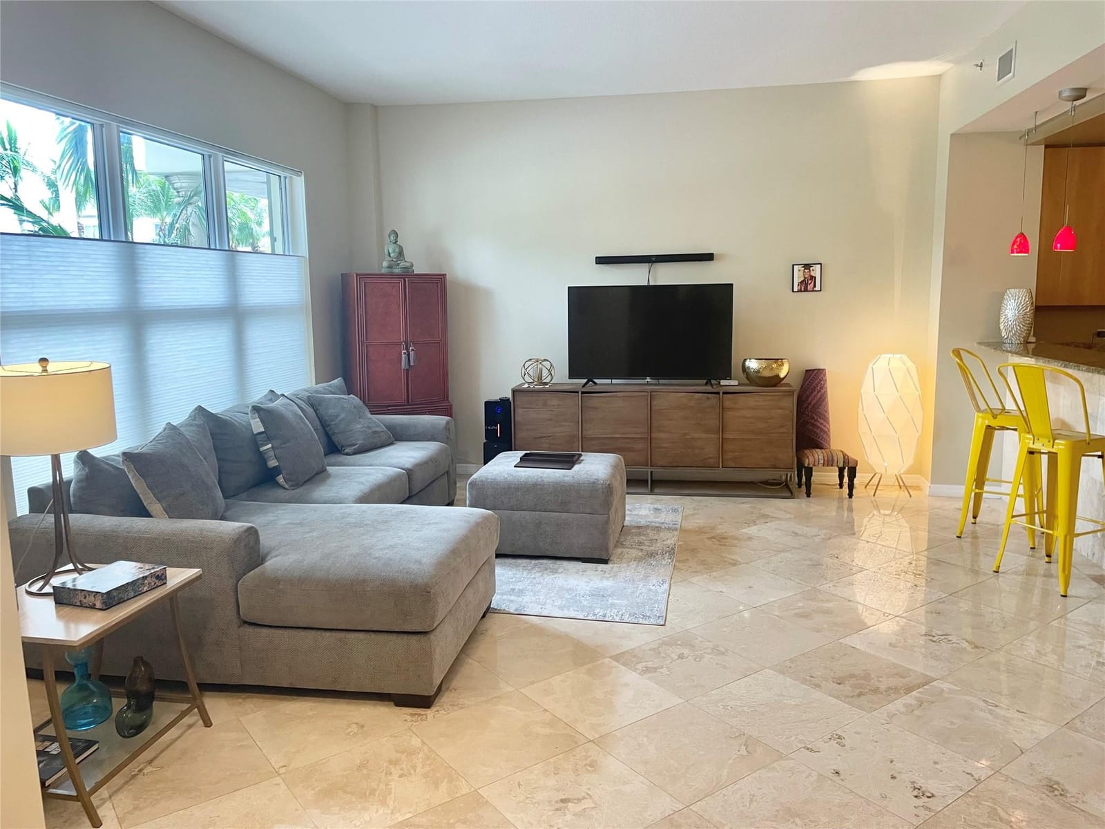 2601 NE 14th Avenue 104, Wilton Manors, FL 33334 photo 3