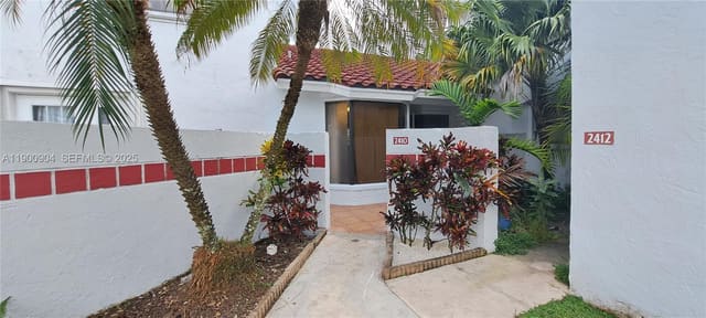 2410 San Remo Circle, San Remo, Homestead, FL