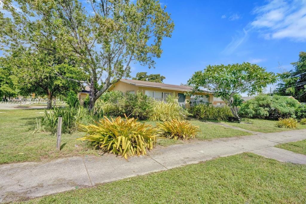 2321 NW 20th Street, Fort Lauderdale, FL 33311 photo 2
