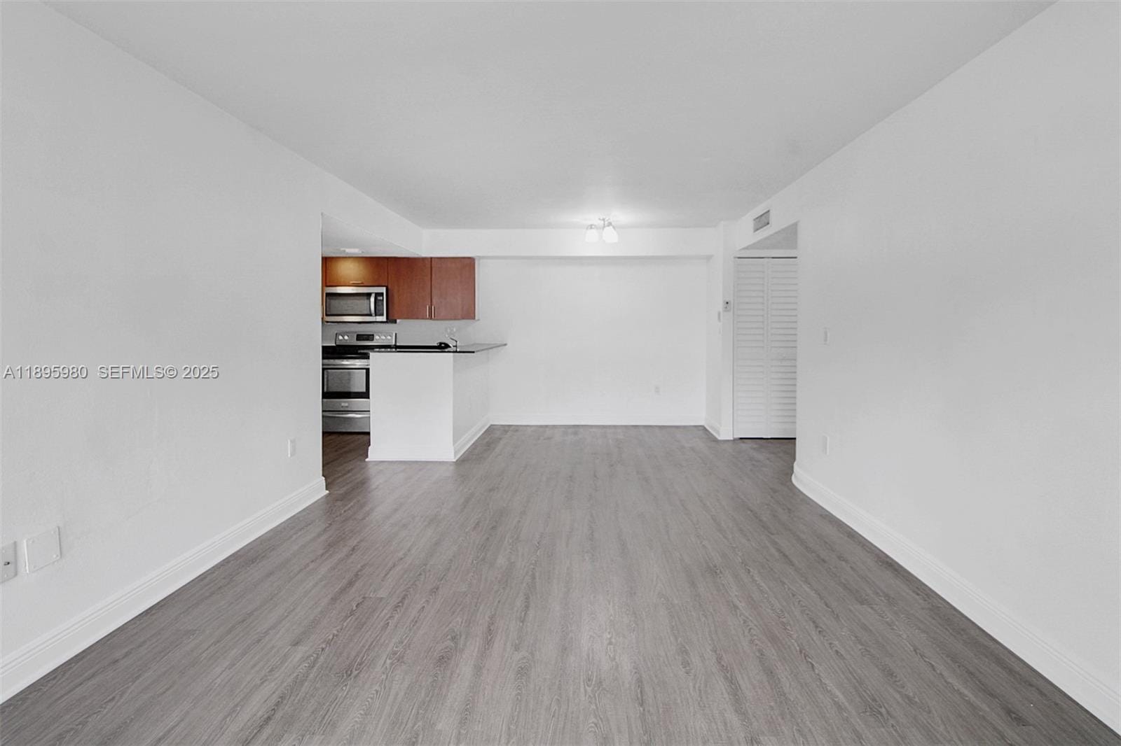 7090 NW 179th Street 109, Hialeah, FL 33015 photo 9