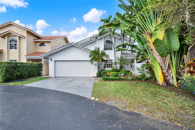 10825 SW 91st Lane, Kendall Grove Cluster Hom, Miami, FL