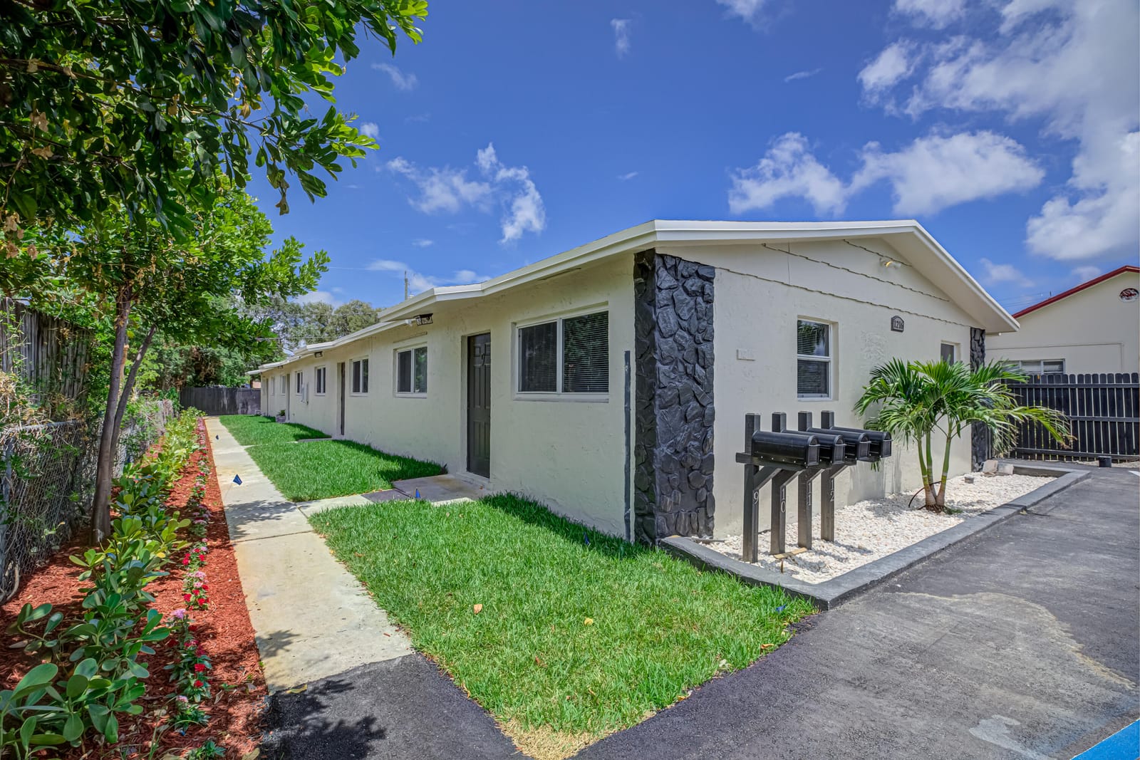 1216 N 16th Avenue N 10, Lake Worth Beach, FL 33460