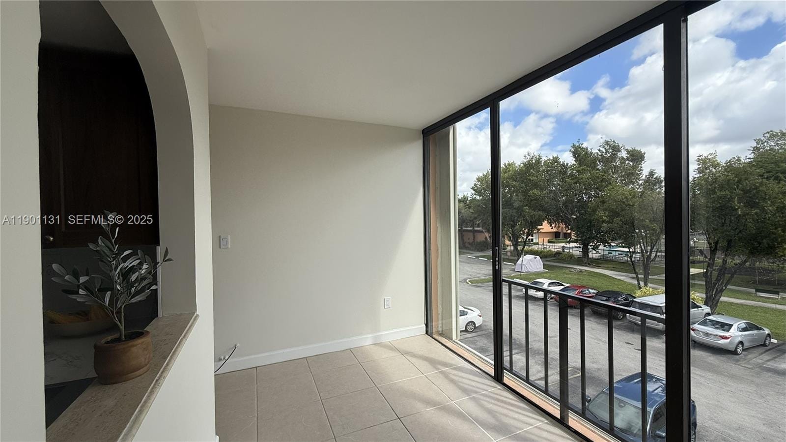 9440 W Flagler Street 306, Miami, FL 33174 photo 10