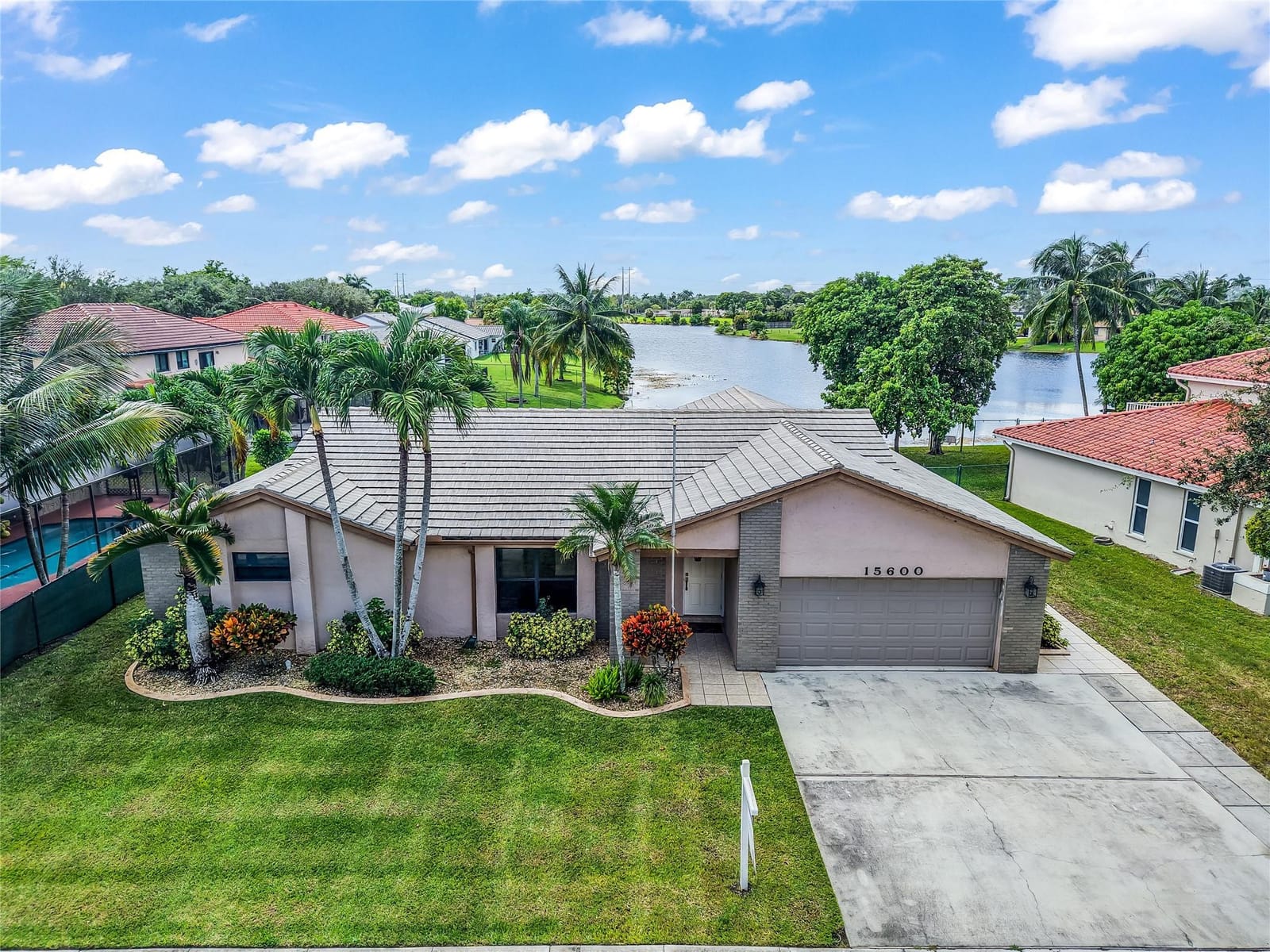 15600 Huntridge Road, Davie, FL 33331 photo 2